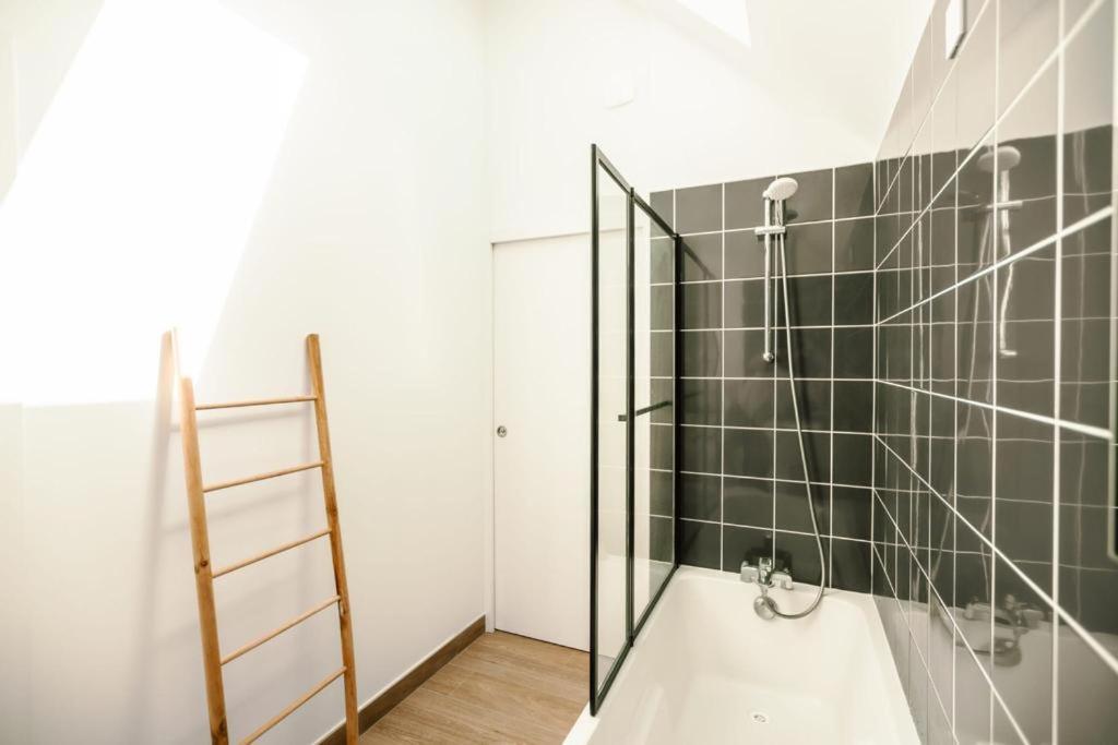 Loft Du Pain Avec Spa Privatif Druye المظهر الخارجي الصورة